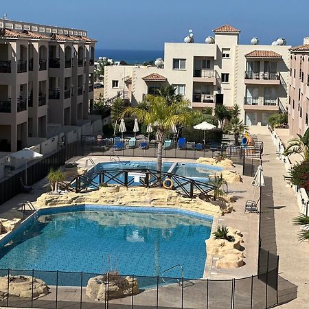 Royal Seacrest F G5 Ground Floor Apartment Пафос Екстериор снимка