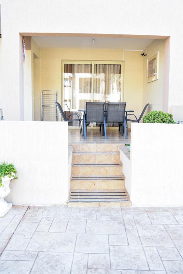 Royal Seacrest F G5 Ground Floor Apartment Пафос Екстериор снимка