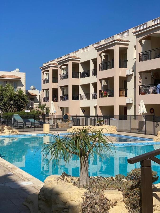 Royal Seacrest F G5 Ground Floor Apartment Пафос Екстериор снимка