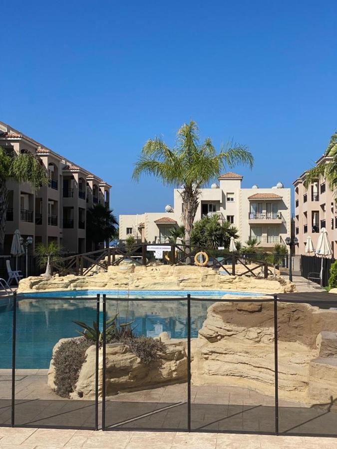 Royal Seacrest F G5 Ground Floor Apartment Пафос Екстериор снимка