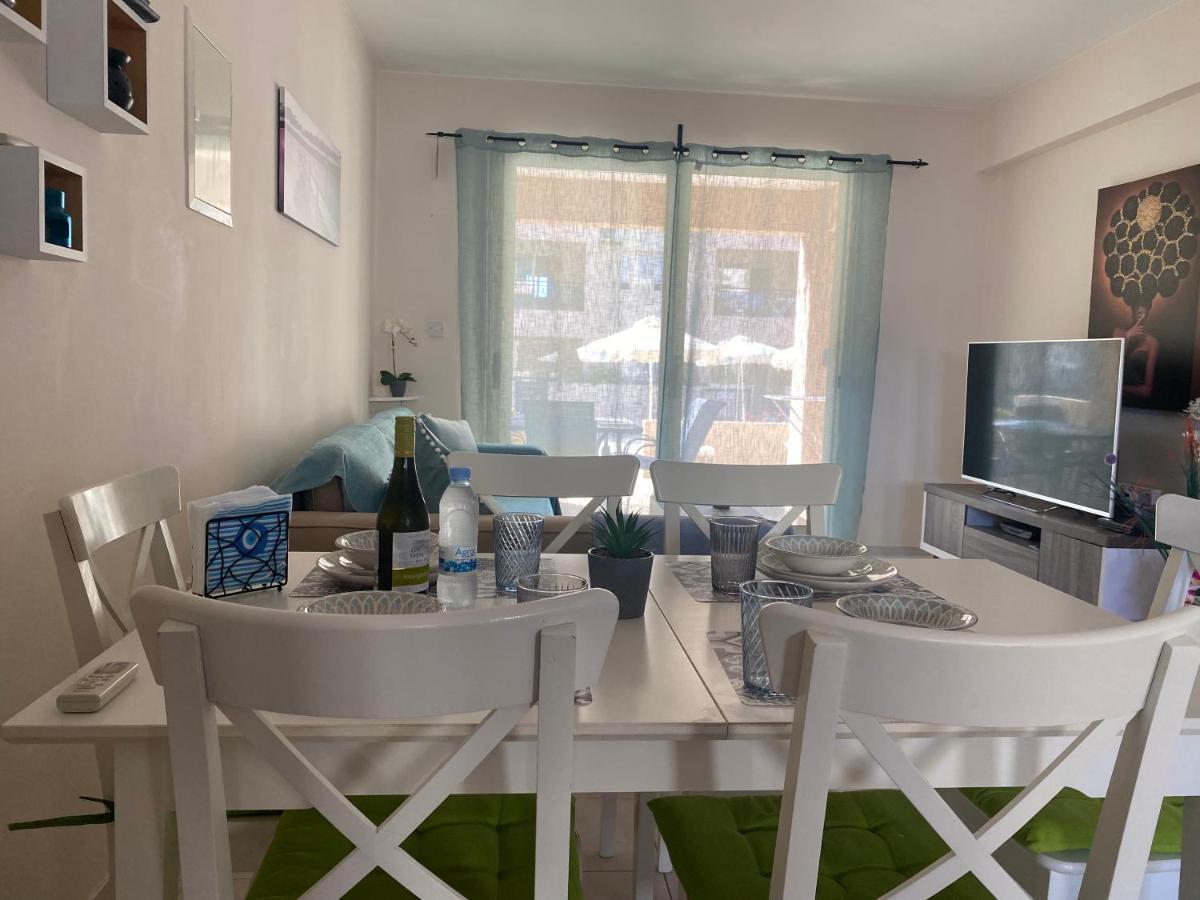 Royal Seacrest F G5 Ground Floor Apartment Пафос Екстериор снимка