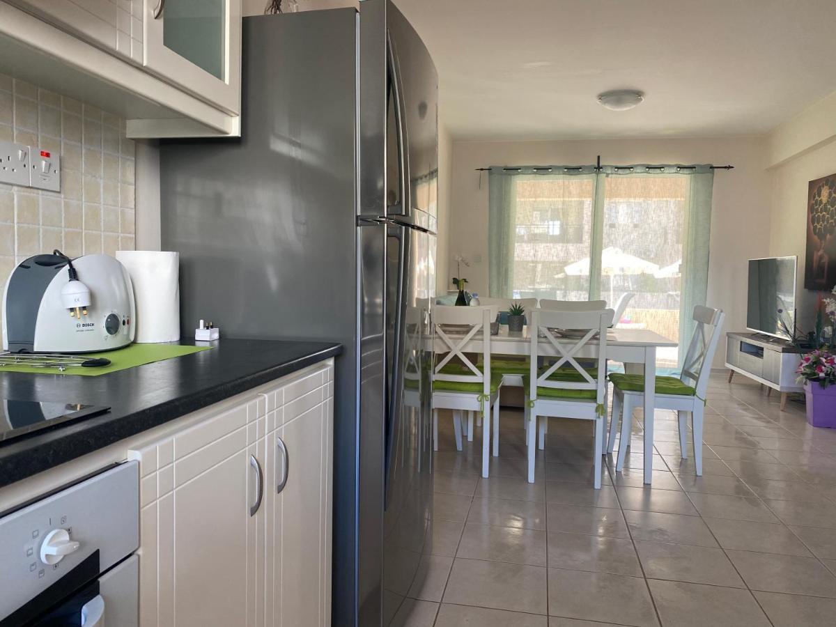 Royal Seacrest F G5 Ground Floor Apartment Пафос Екстериор снимка