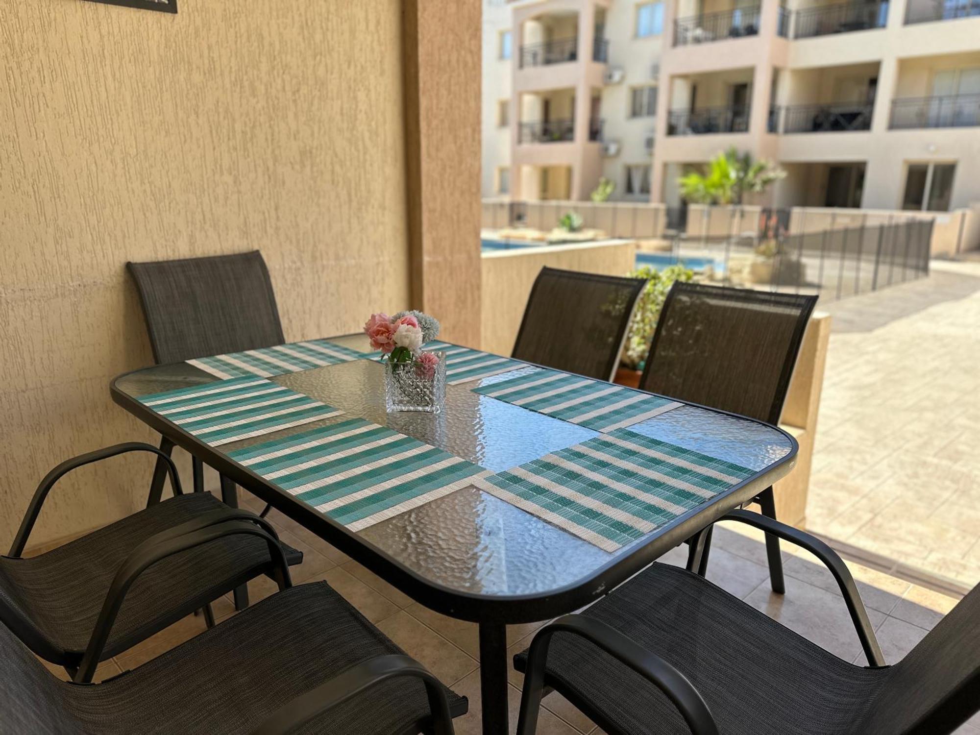 Royal Seacrest F G5 Ground Floor Apartment Пафос Екстериор снимка